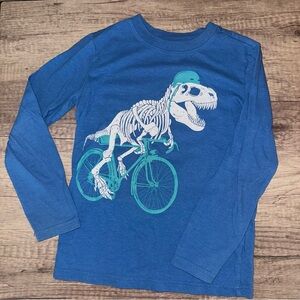 Cat & Jack Blue Dinosaur Skeleton Long Sleeve Tee. Kids small (6-7)